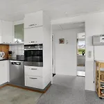 2 Bedroom Cozy In Tatil Evi Lemvig