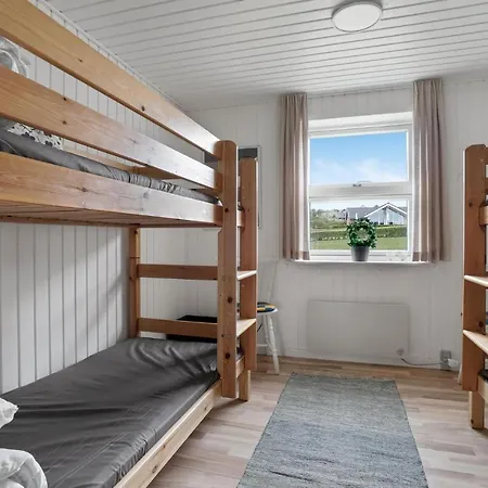 Pet Friendly In With Kitchen Lemvig
